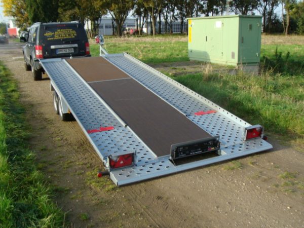STEMA ATOUR Vollausstattung ATH 27-49-21.2 Autotransporter 2700 kg doppelachser Windenstand Seilwinde Bodenplatte kippbar 10 Zoll 4900 x 2010 mm OHNE Auffahrrampen – Bild 4