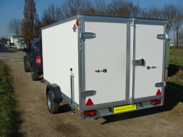 * NEU super Breit + niedrig STEMA P-Box STPK 02 13-25-18.1.P15.2 1300 kg 2550 x 1870 x 1540 2 Flügeltüren 100 km/h möglich