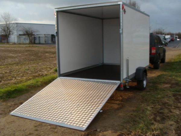 * NEU + super Breit STEMA P-Box STPK O2 18-30-18.1.P18.1 gebremst 1800 kg einachser 3050 x 1870 x 1840 mm AUFFAHRRAMPE 100 km/h möglich – Bild 9