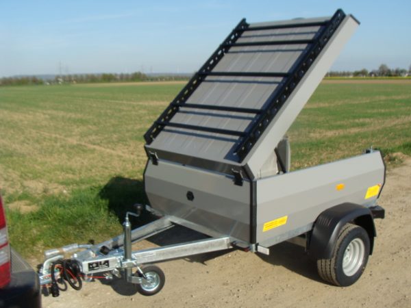 STEMA RETRO Advanced 850 kg mit Dachreling Deckelanhänger/Campinganhänger gebremst 1470 x 1070 x 400 mm - 100 km/h Urlaubsanhänger abschließbar Bereifung Stahlfelgen 195/55 R10C