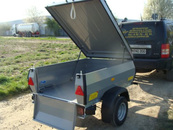 STEMA RETRO Advanced 850 kg mit Dachreling Deckelanhänger/Campinganhänger gebremst 1470 x 1070 x 400 mm - 100 km/h Urlaubsanhänger abschließbar Bereifung Stahlfelgen 195/55 R10C – Bild 10