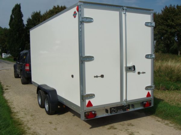 ***NEU + STEMA P-Box STPK 02 35-46-18.2.P20.2 gebremst Kofferanhänger 3500 kg - 4520 x 1870 x 2040 - 13 Zoll Bereifung 2 Flügeltüren abschließbar doppelachser 100 km/h möglich – Bild 2